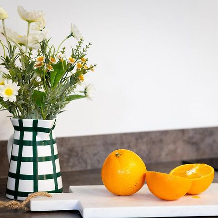 Vila Gorgeous Boutique Flat Sleeps 2 In Lyme Regis Exteriér fotografie