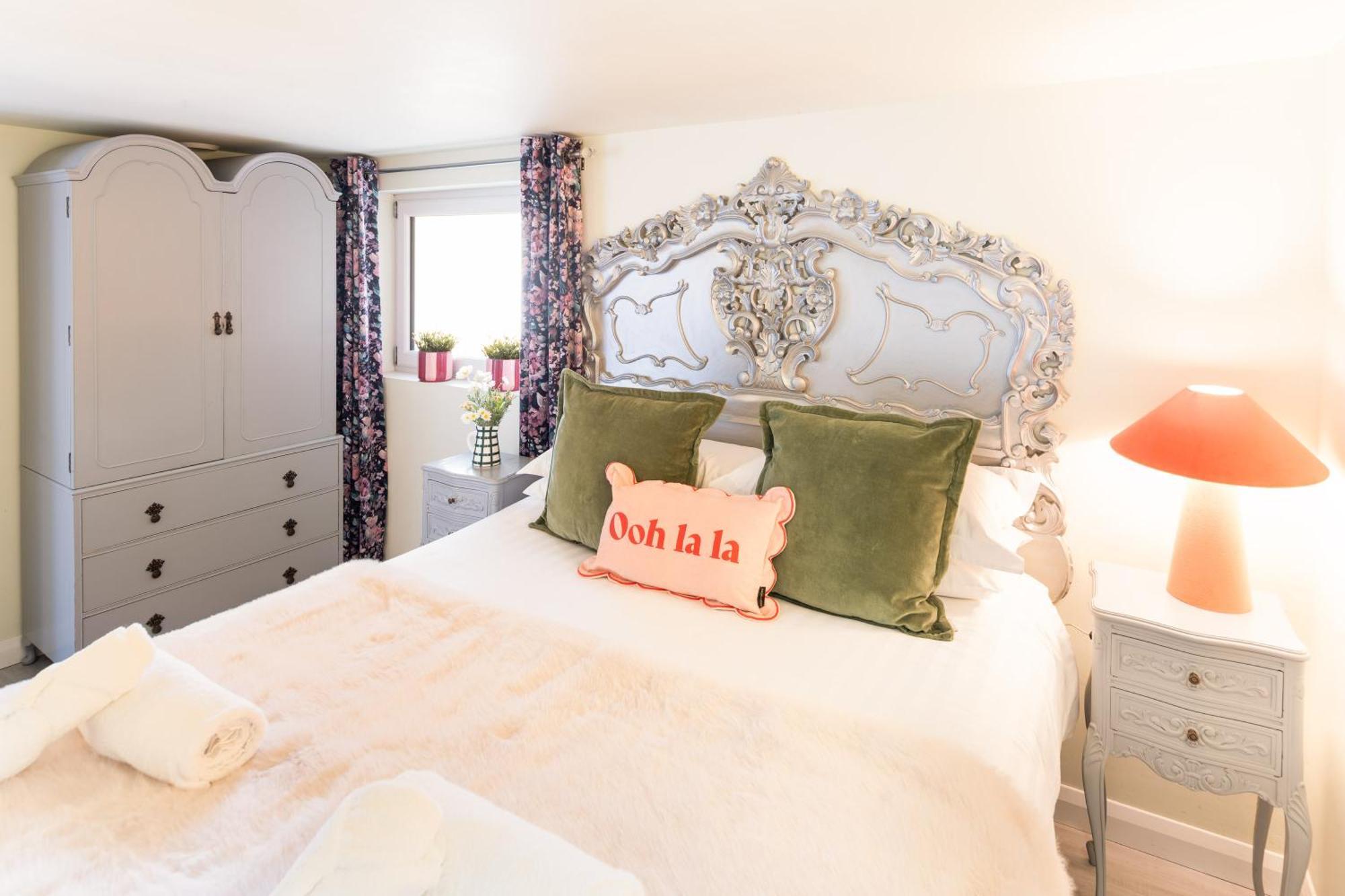 Vila Gorgeous Boutique Flat Sleeps 2 In Lyme Regis Exteriér fotografie